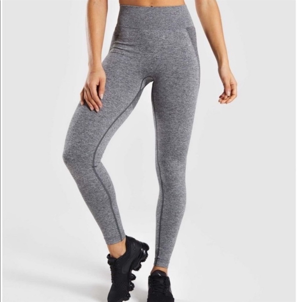 Gymshark leggings, like new! - Picture 3 of 6